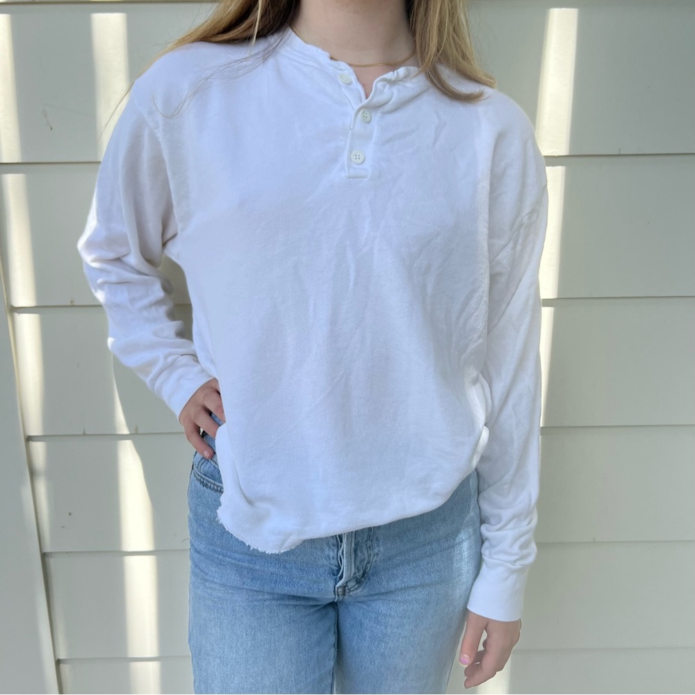 Brandy Melville long sleeved collared top